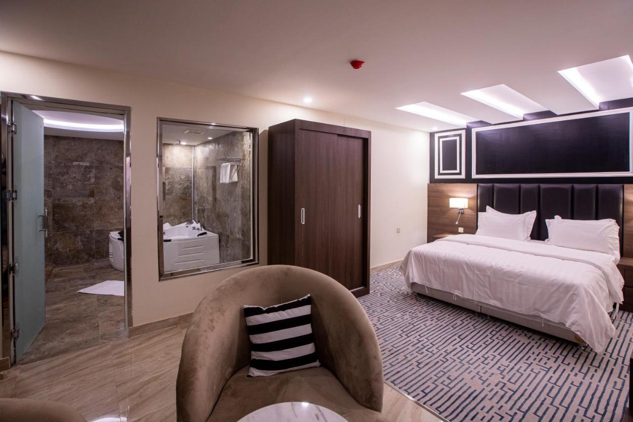Olive Tree Hotel Tabuk Ngoại thất bức ảnh