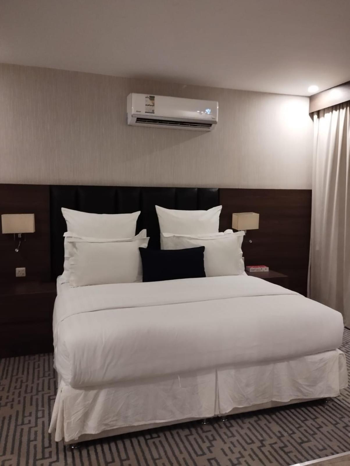 Olive Tree Hotel Tabuk Ngoại thất bức ảnh